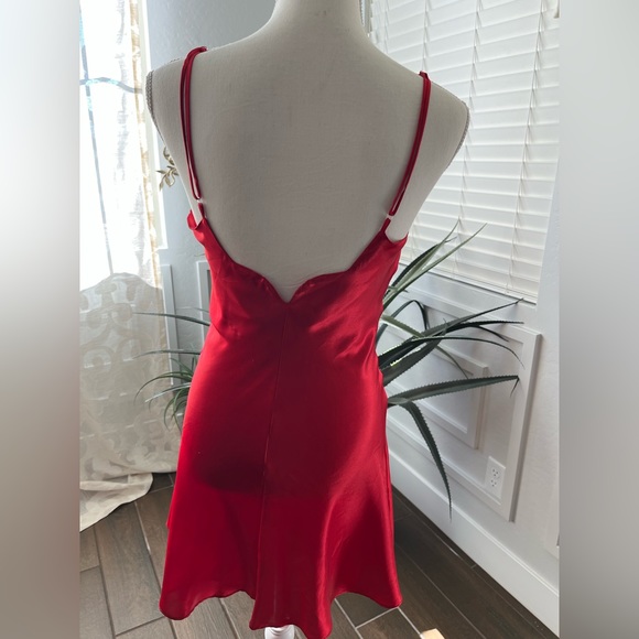 Vintage fredericks of Hollywood silky scalloped mini dress - Picture 3 of 4